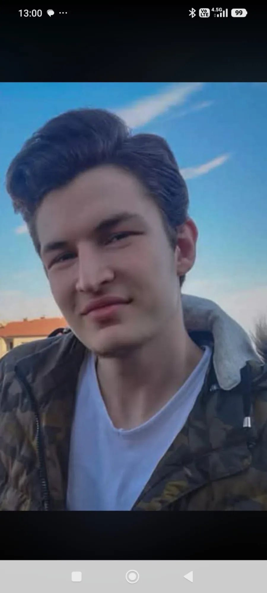 GENÇ YAŞTA HAYATA VEDA ETTİ